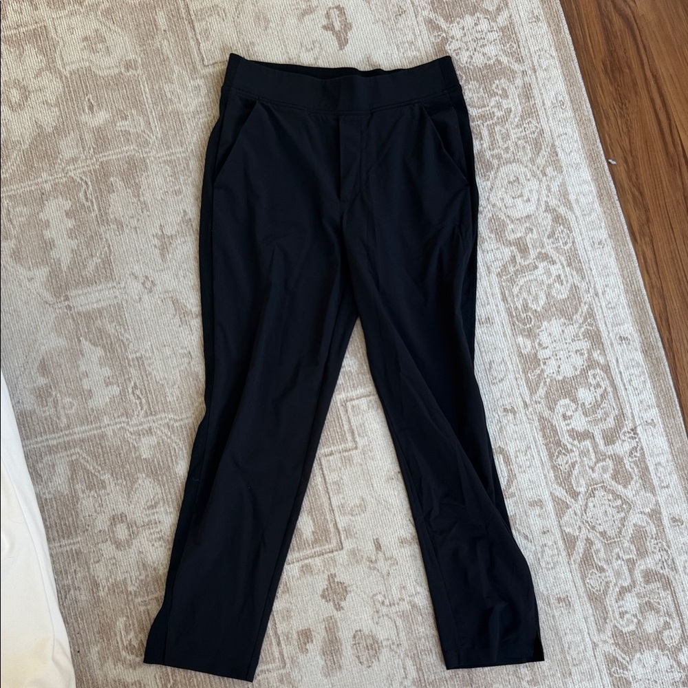 Athleta Black Cropped Pants